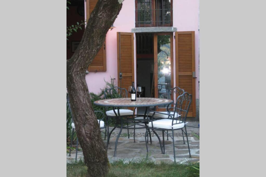 Romantica La Filanda Sala Comacina Exterior foto